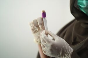 首 デコルテ 手の甲 美容医療 失敗を避けるための注意点は？